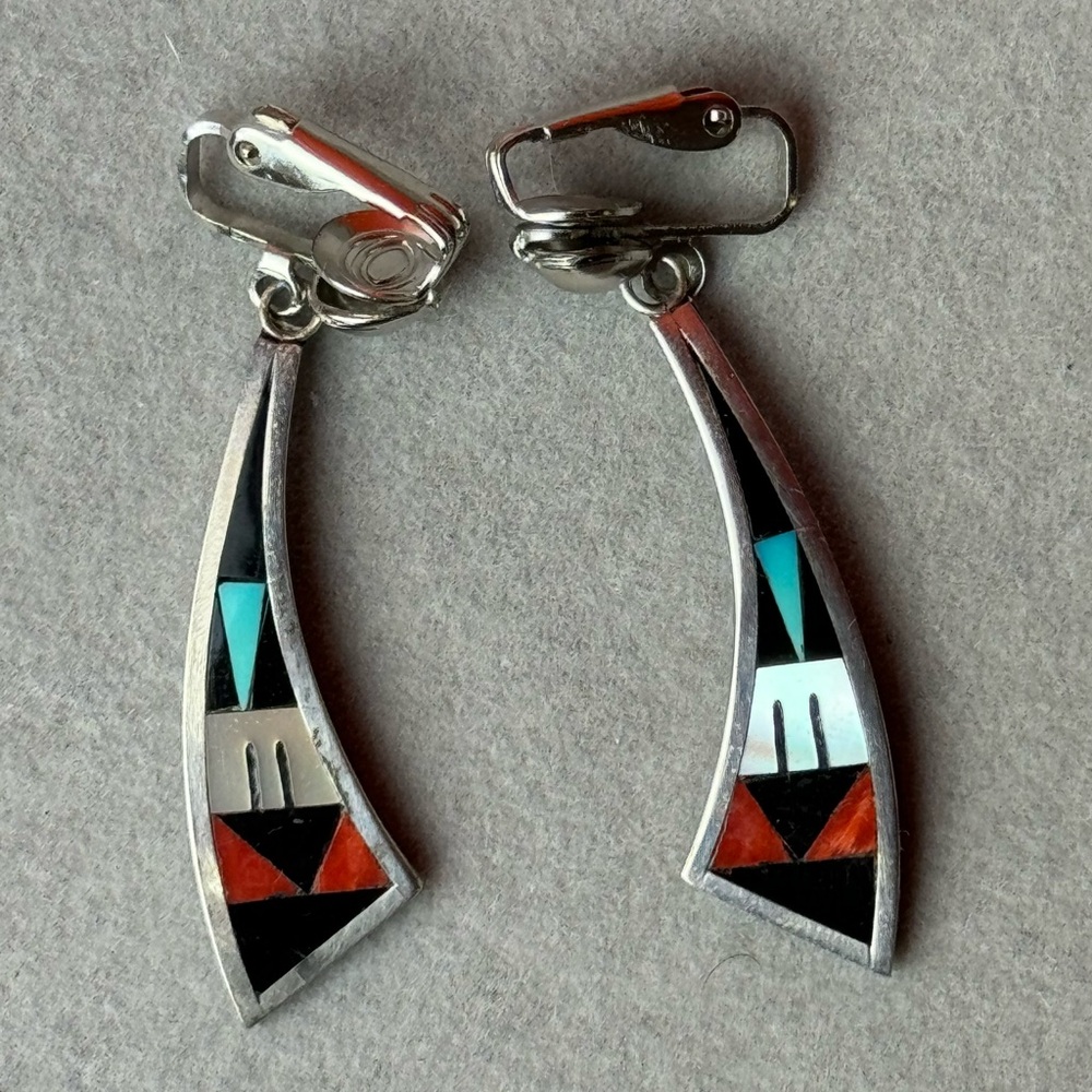 Vintage estate jewelry silver stamped native earrings with multicolor stones